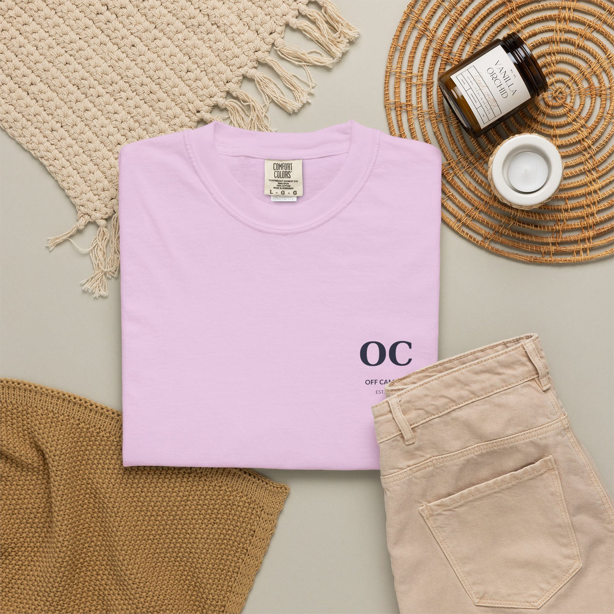 T-Shirt — "Off Campus University" Vintage Campus Tee