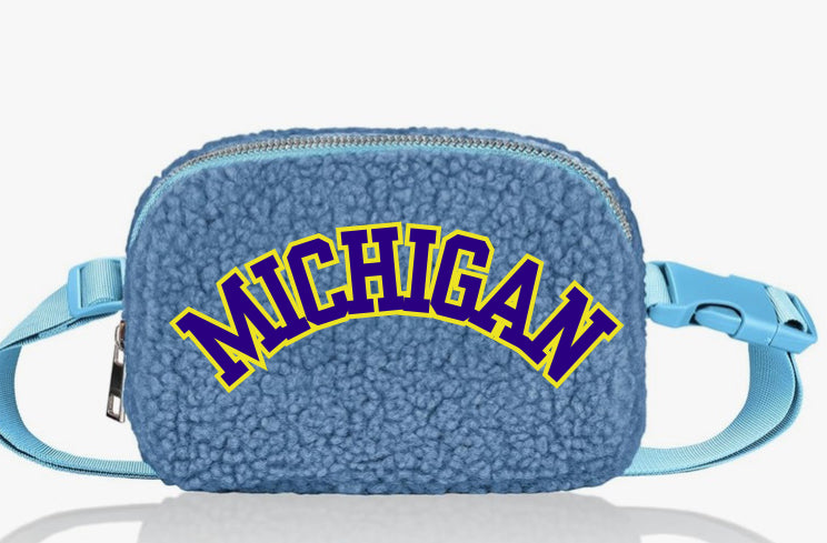 Crossbody/Belt Sherpa Bag for college gamedays