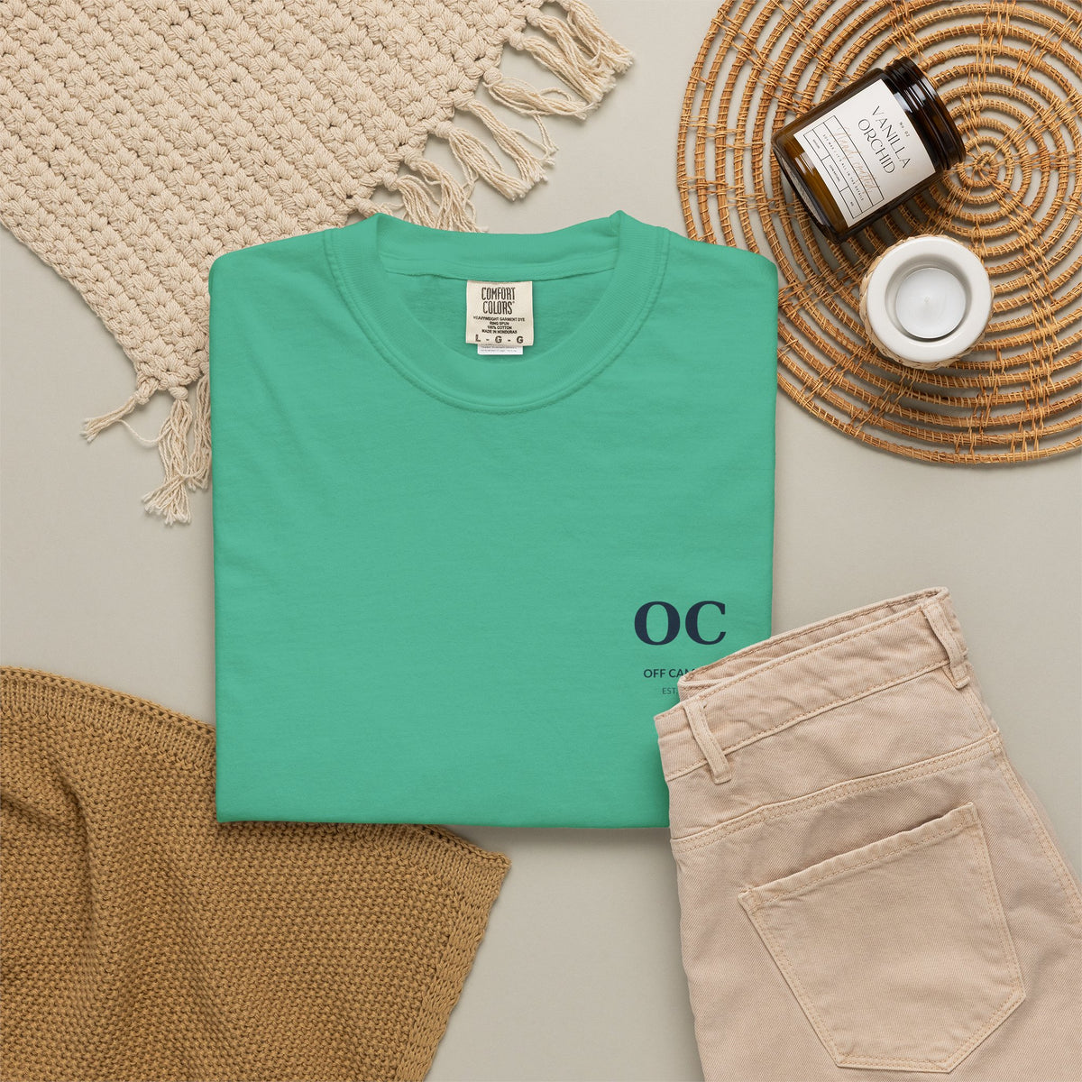 T-Shirt — "Off Campus University" Vintage Campus Tee